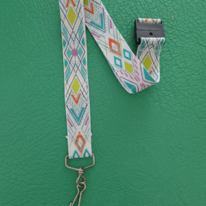 Lanyard (Cinta para Credencial) con Broche de Seguridad y Diseño Geométrico